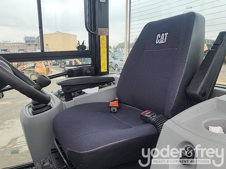 2018-caterpillar-910m-image-29