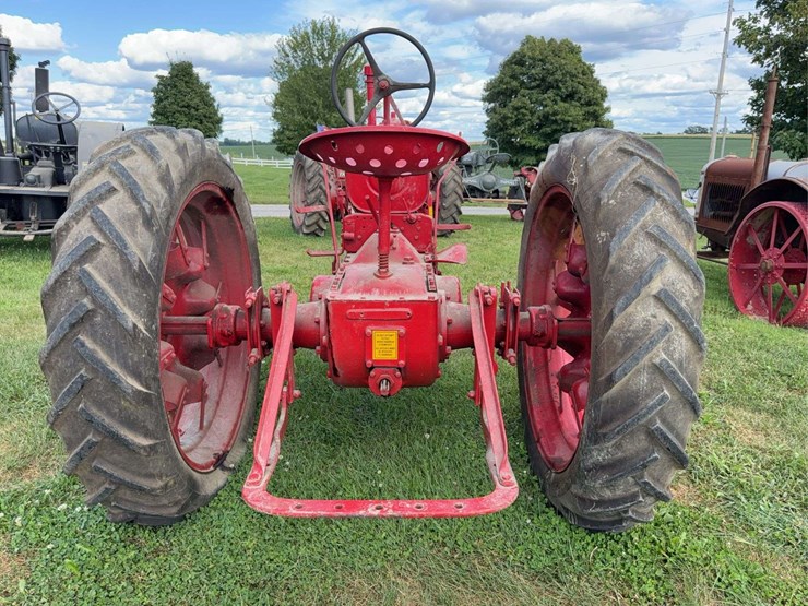 farmall-f-14-image-7