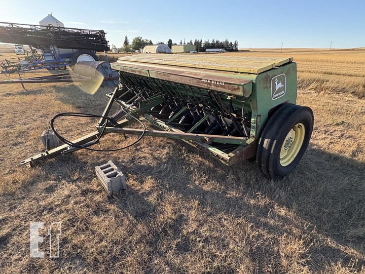 john-deere-8300-image-20