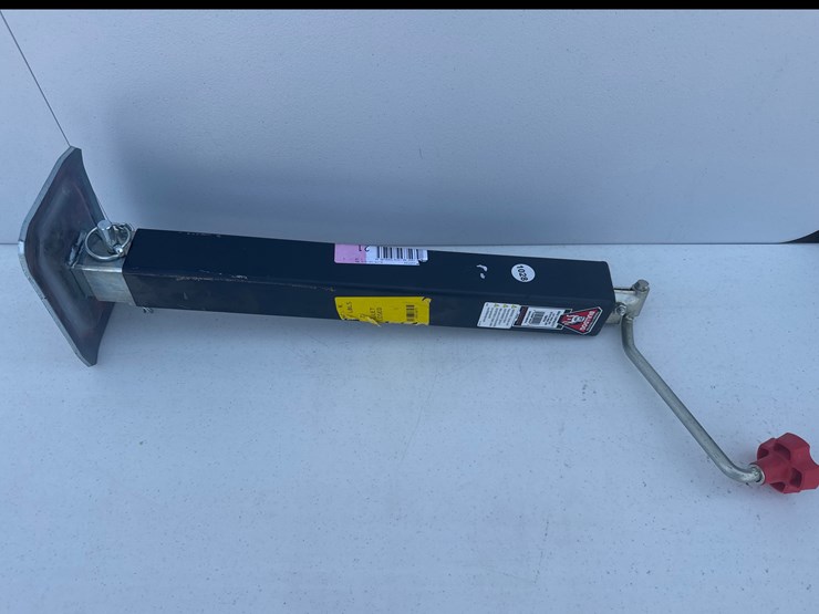 #1028-•-bulldog-5000lb-trailer-jack-image-1