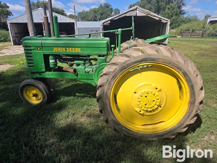 1941-john-deere-b-image-8