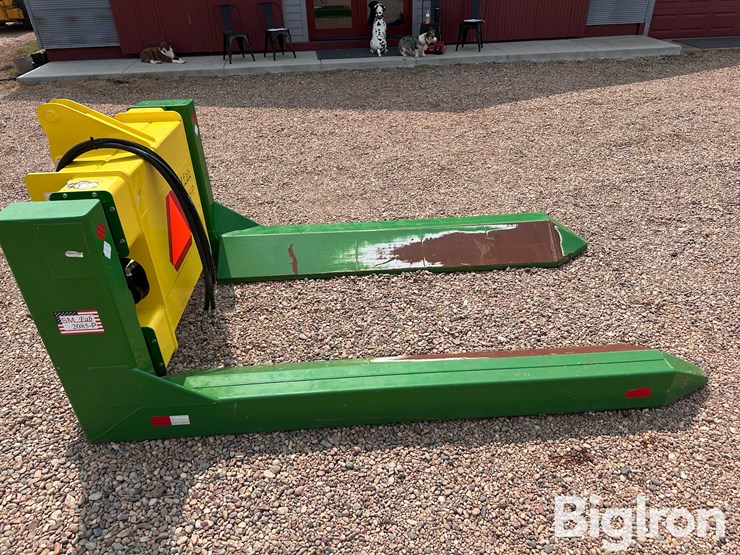 2023-sm-fab-2085p-round-cotton-module-handler-image-4