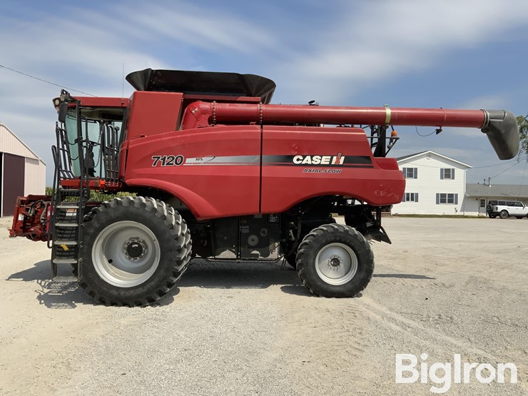 2009-case-ih-7120-image-8