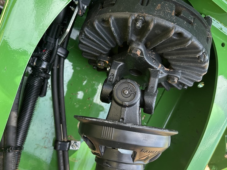 2022-john-deere-460m-image-10