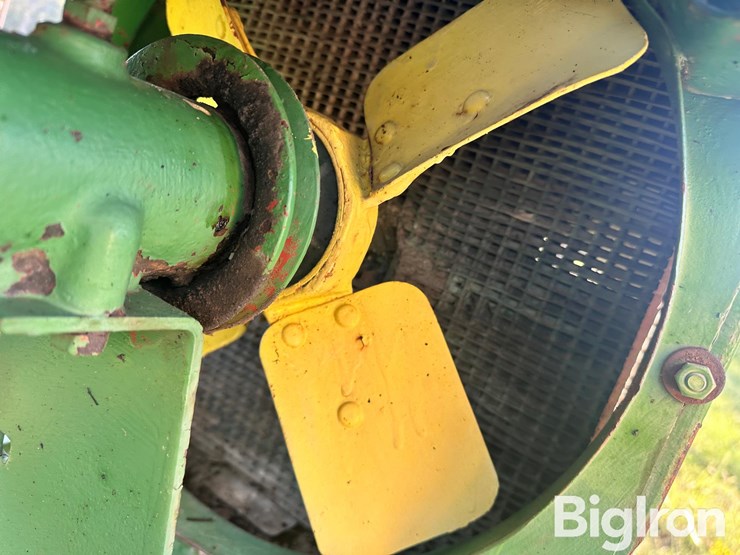 john-deere-b-image-16