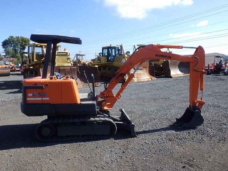 kubota-kx026-image-3