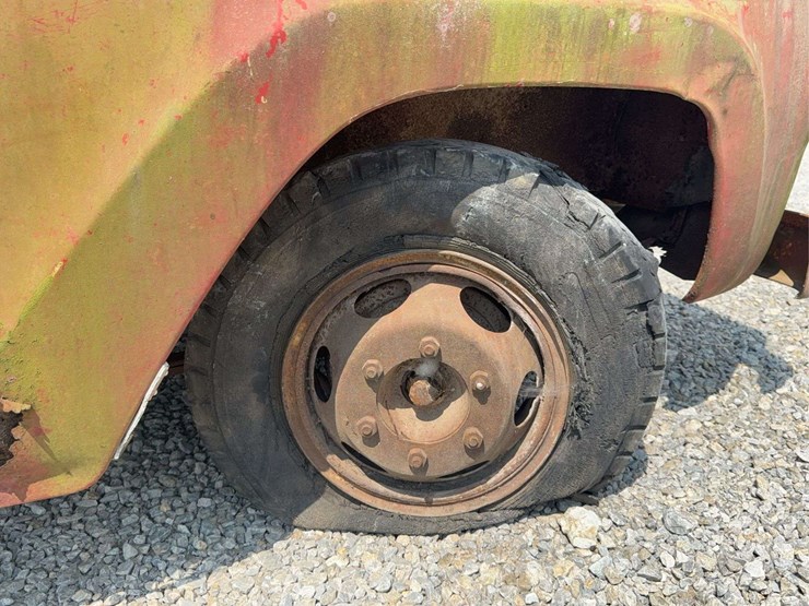 1960-ford-f350-image-12
