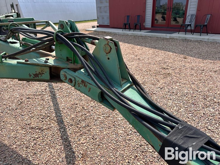 john-deere-3710-image-14