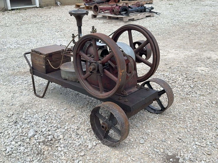 international-tom-thumb-engine-image-6