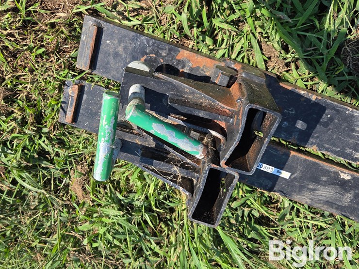 clamp-on-pallet-forks-image-9