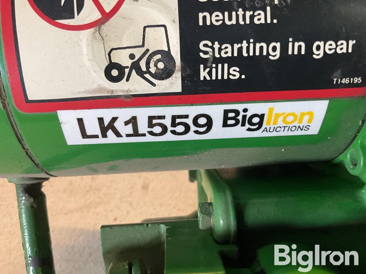 john-deere-12-image-14