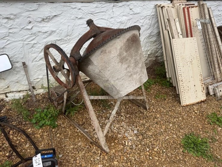 cement-mixer-image-1