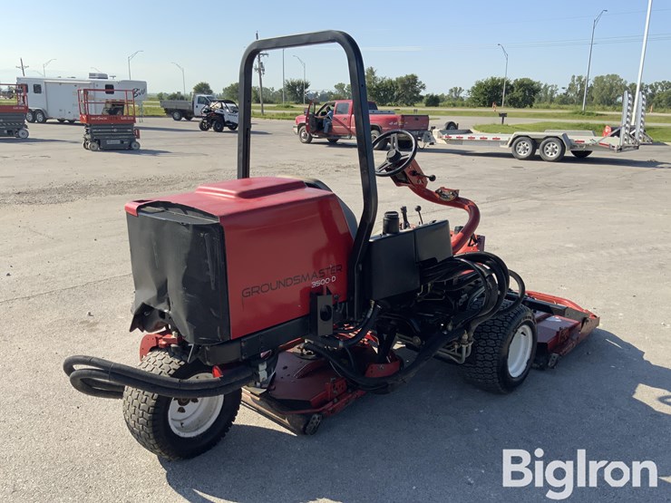 toro-groundsmaster-3500d-image-5