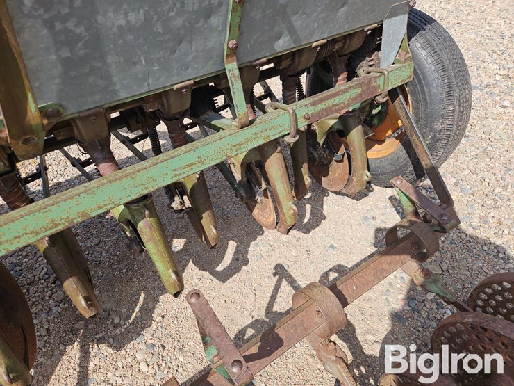 john-deere-10-image-17