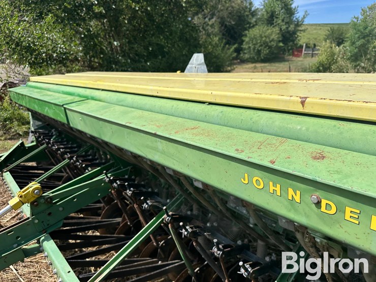 john-deere-8300-image-13