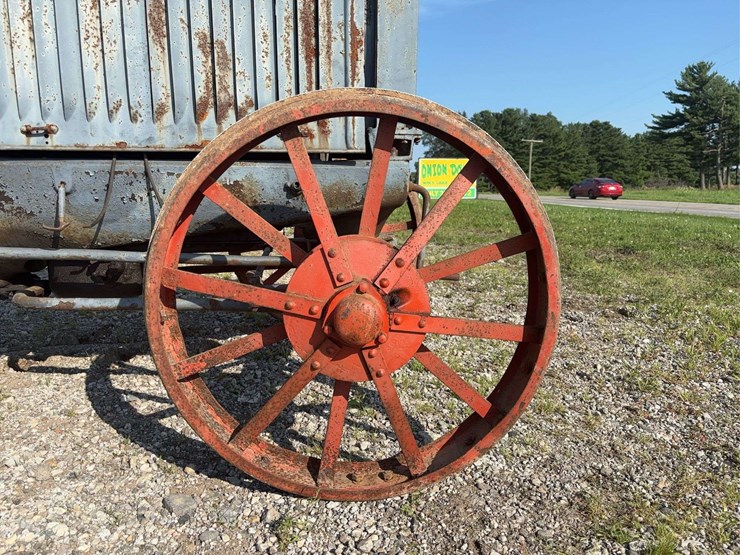 mccormick-deering-10-20-image-11