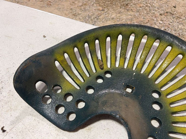 (3)-cast-iron-seats-image-13