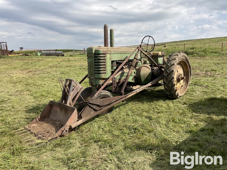 1950-john-deere-a-image-1