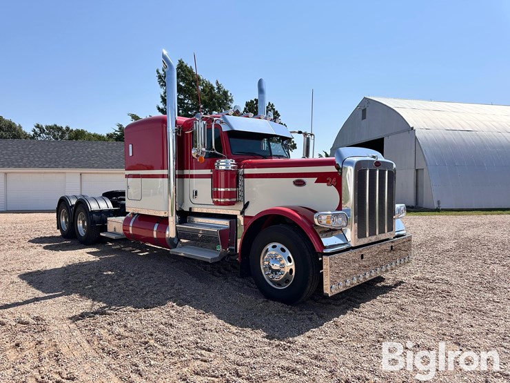 2024-peterbilt-389-image-3