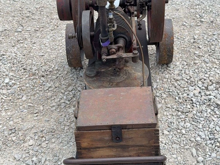 international-tom-thumb-engine-image-2