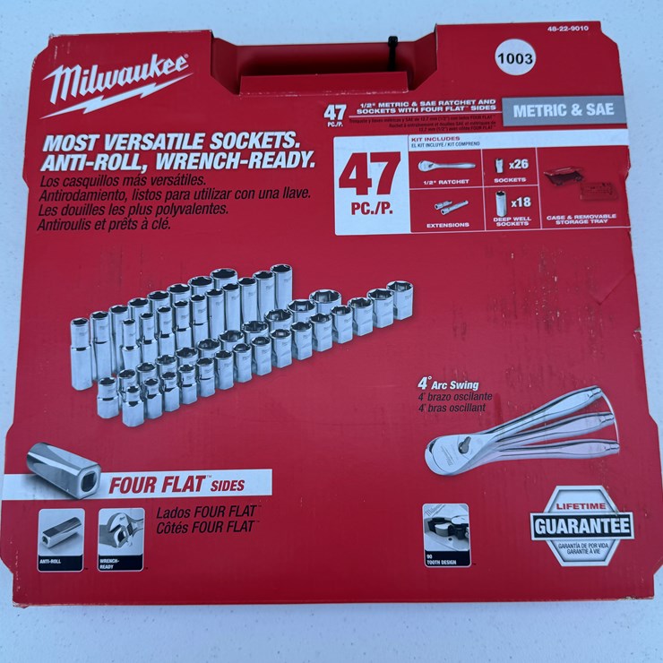 #1003 • Milwaukee 47pc 1/2" Drive Metric & SAE Ratchet and Socket Set with FOUR FLAT™ Sides 48-22-9010