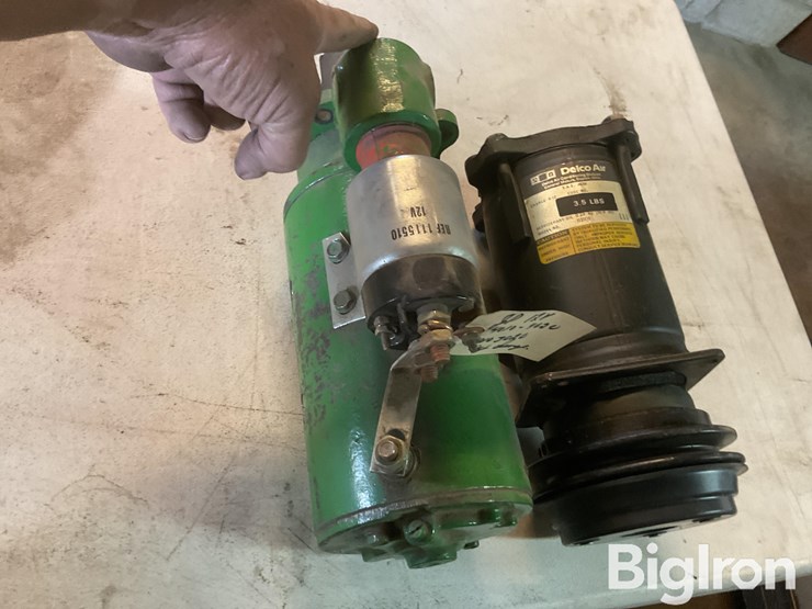 john-deere-4010-image-11