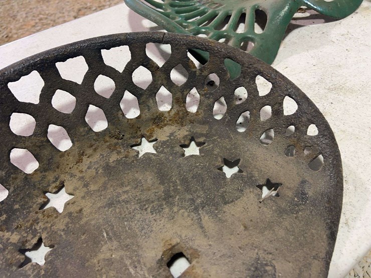 (3)-cast-iron-seats-image-9