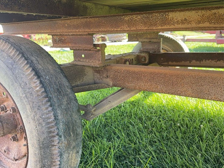 hay-wagon-image-13