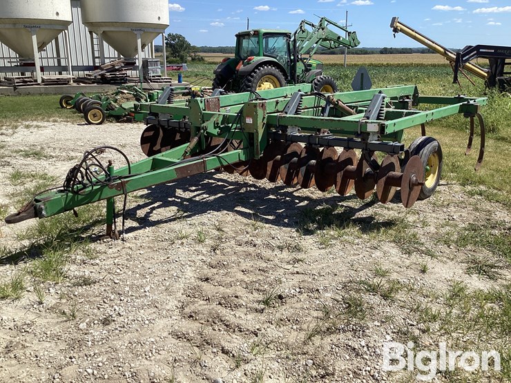 1991-john-deere-714-image-1