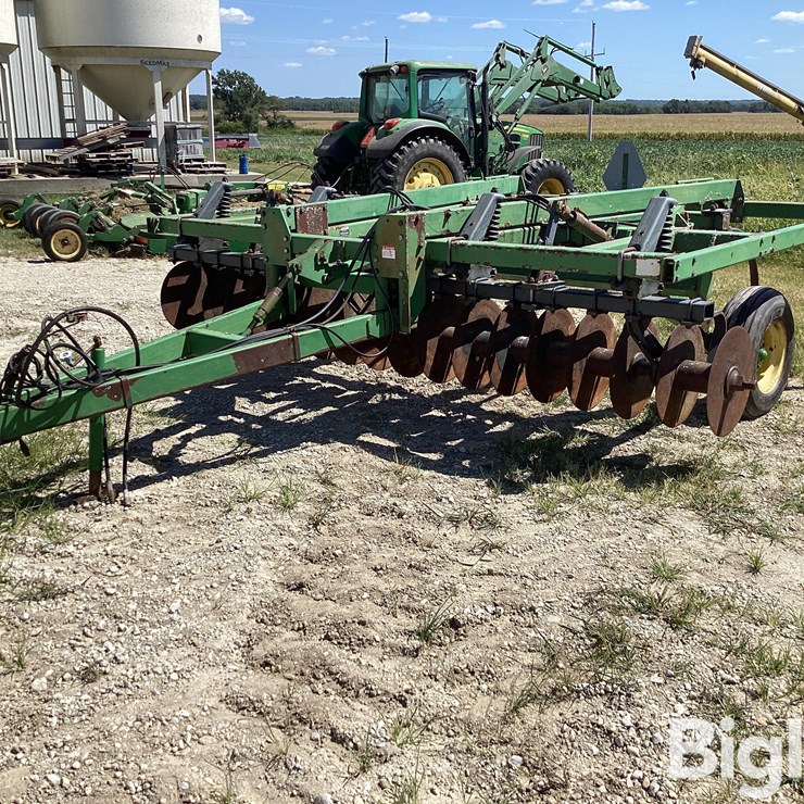1991 JOHN DEERE 714