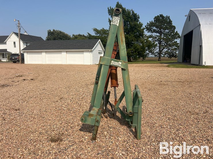 hydra-stinger-bale-mover/stacker-image-4