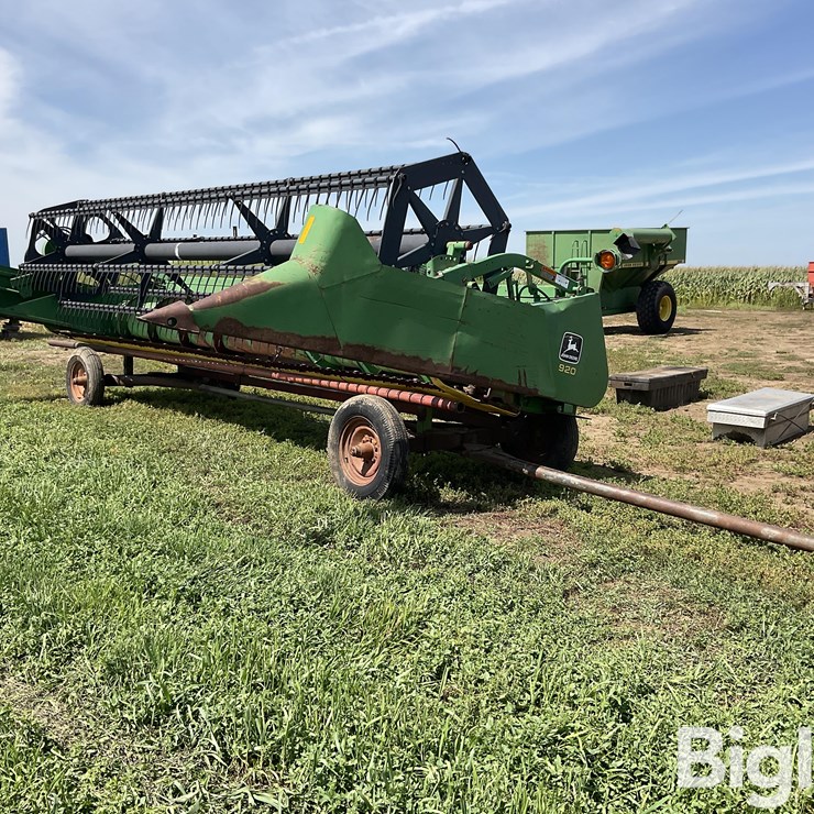 1995 JOHN DEERE 920