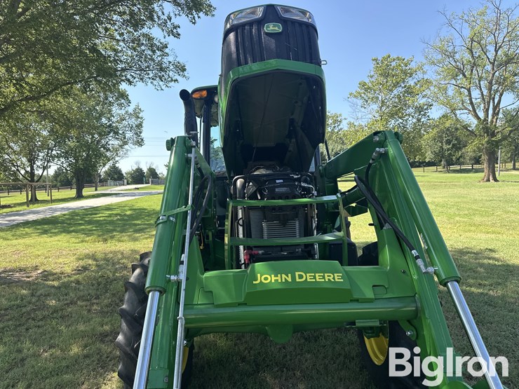 2024-john-deere-5100e-image-19