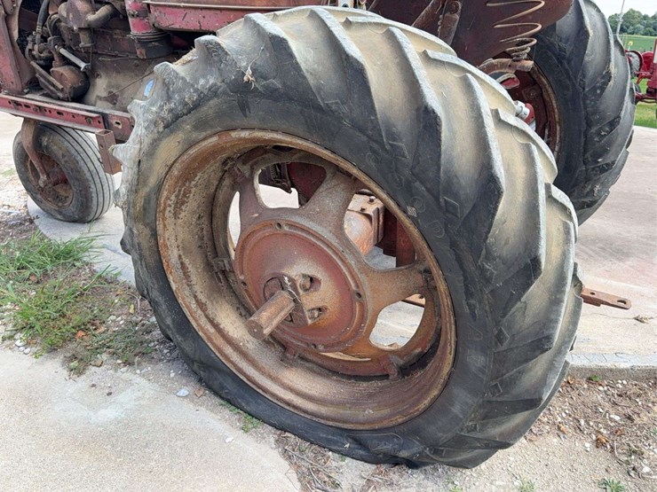 farmall-m-image-25