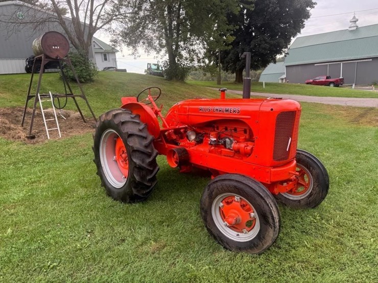 1949-allis-chalmers-wf-tractor-image-4