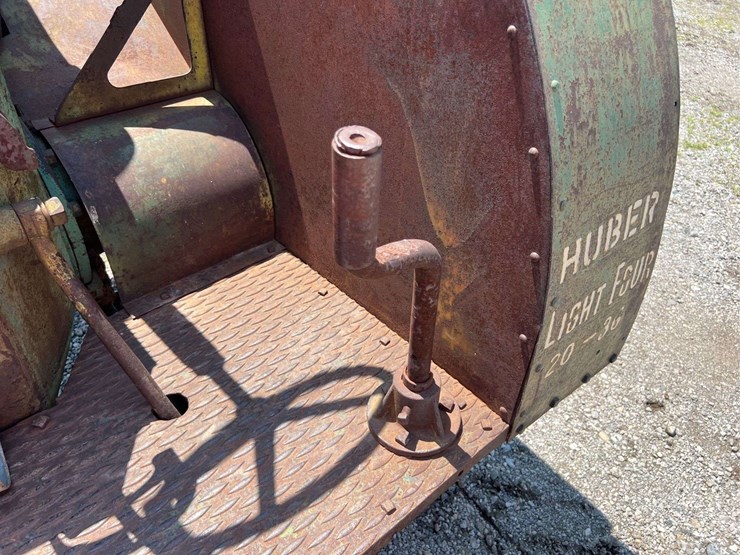 huber-light-four-20-36-image-50