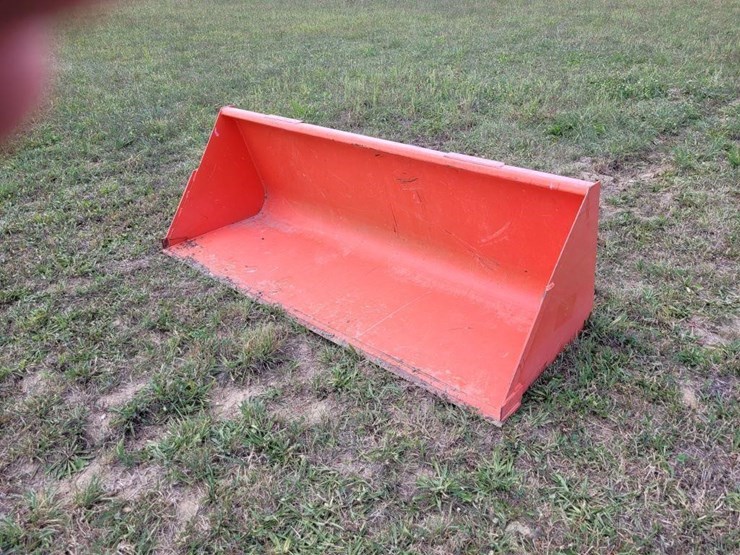2021-kubota-tractor-with-loader-w/84"-qa-bucket-image-17