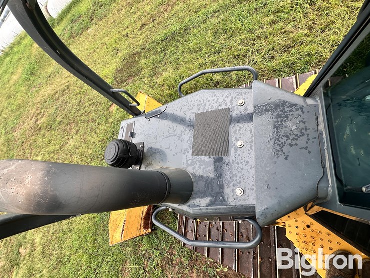2017-deere-700k-xlt-image-9