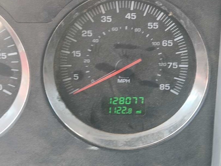 2007-kenworth-t800-image-11