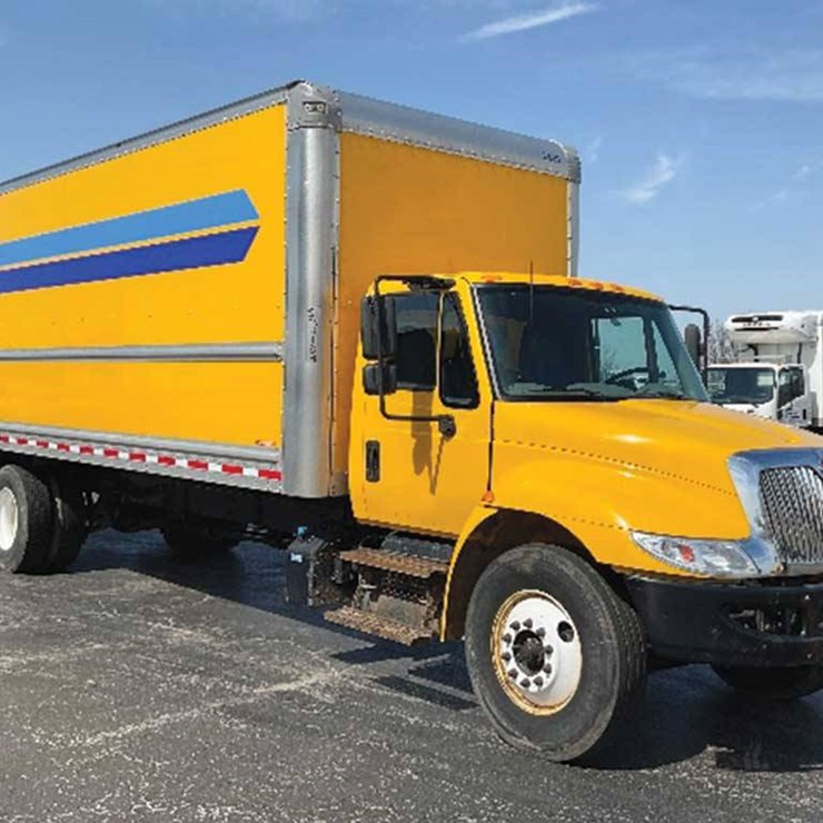 2019 INTERNATIONAL DURASTAR 4300