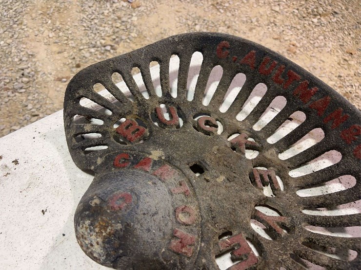 (3)-cast-iron-seats-image-3