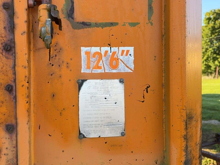 monon-van-trailer-image-17