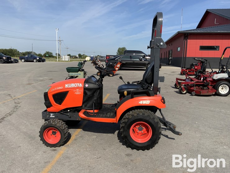 2019-kubota-bx2380-image-8