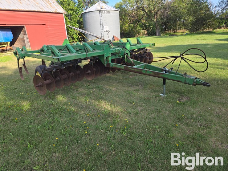 john-deere-712-image-4