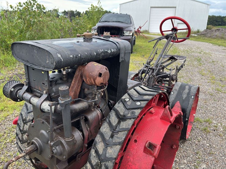 centaur-model-g-6-12-plow-image-10