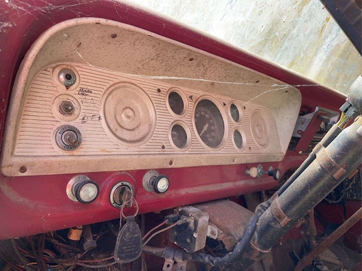 ford-600-image-48