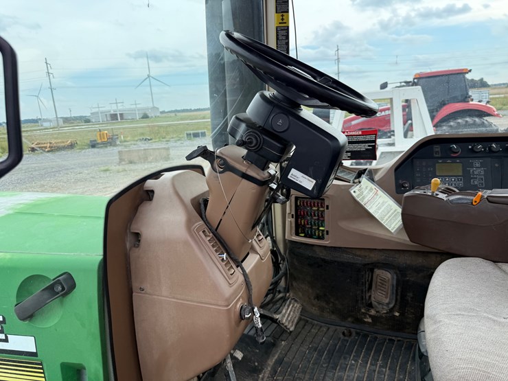 2005-john-deere-9220-image-67