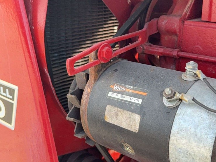 farmall-140-with-belly-mower-image-66