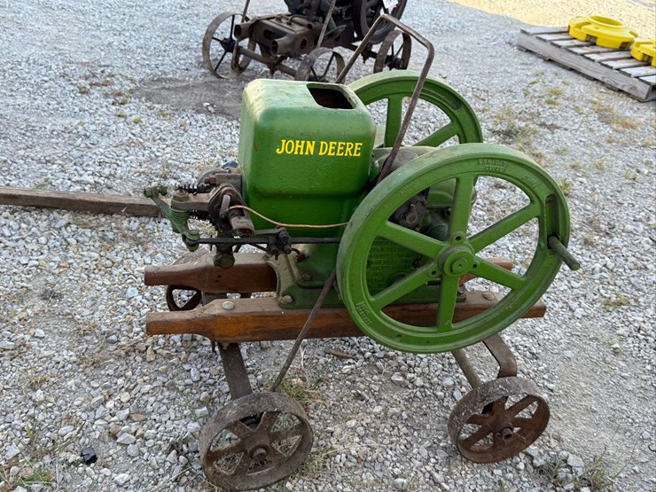 john-deere-1½-hp-type-e-hit-and-miss-engine-image-5