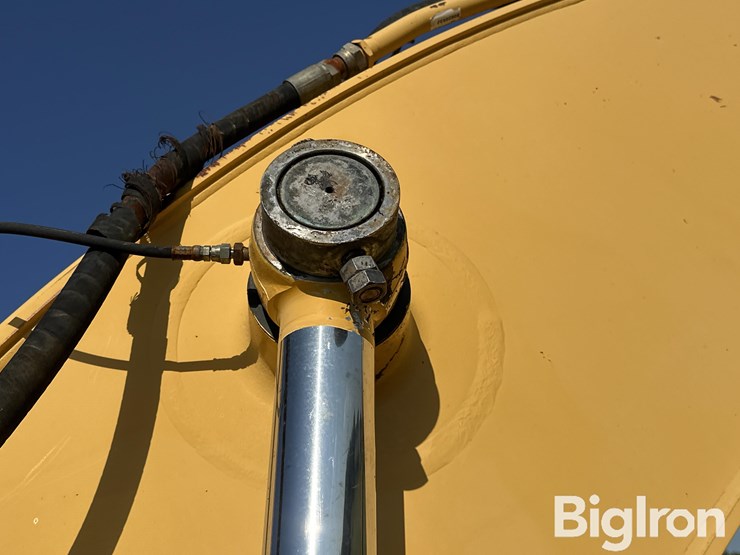 2002-deere-200c-lc-image-17
